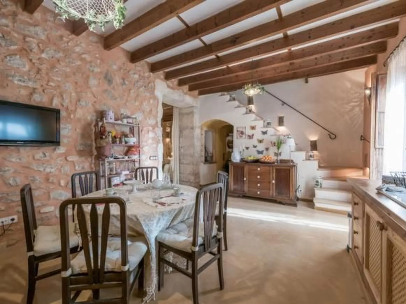 Jedes Ferienhaus mit Garten und Schwimmbad-Binnen