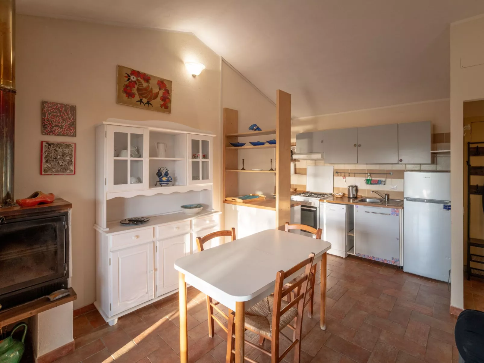 'Casa del Sole' mit Gemeinschaftspool - Binnen