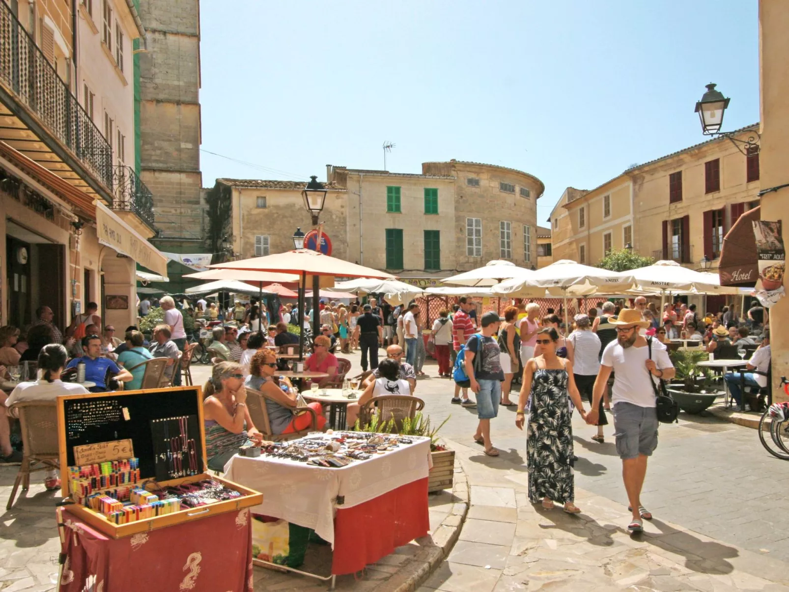 Stilvolle, top-moderne, traumhafte Finca in Sineu-Image-tags.info