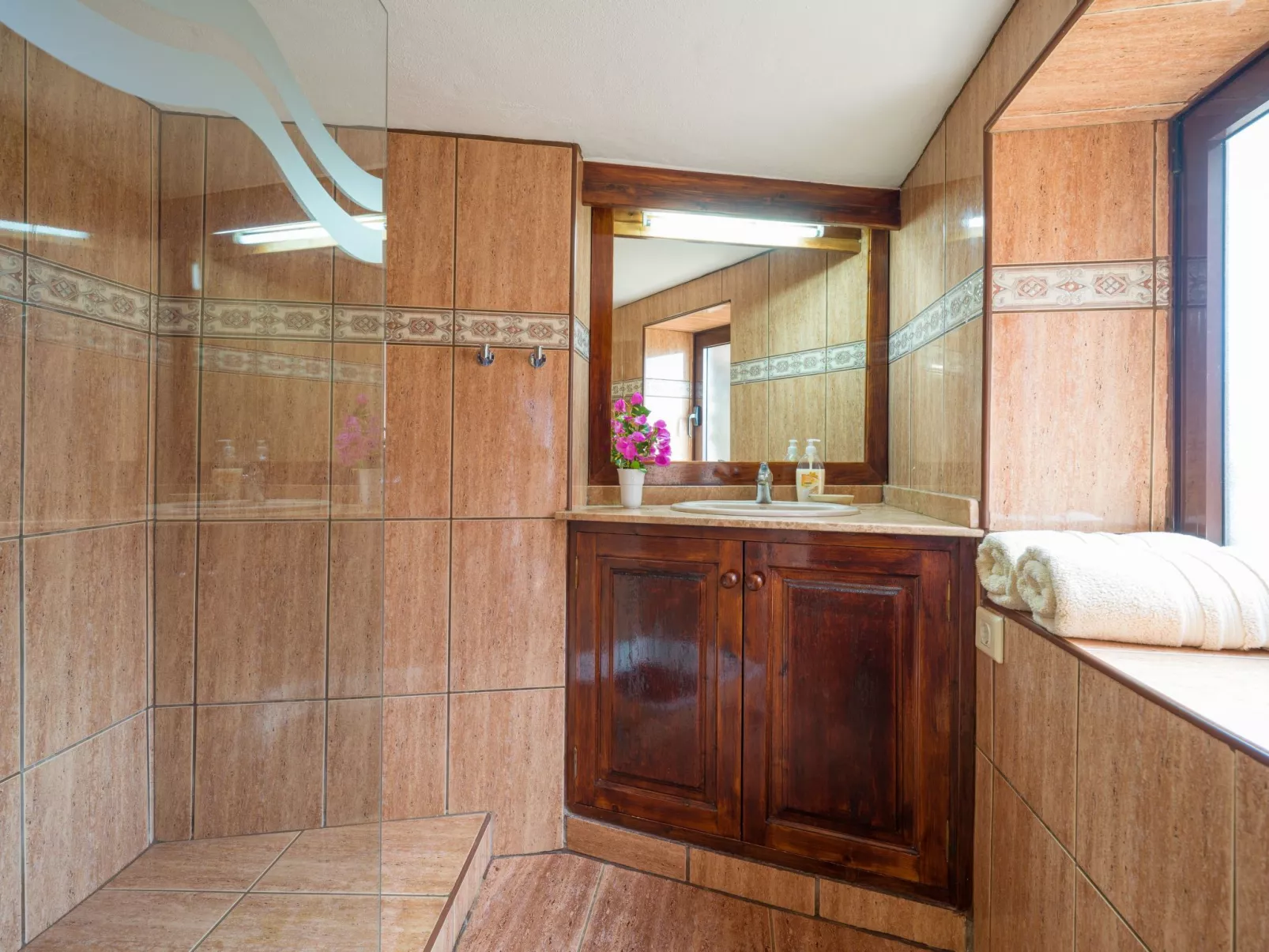 Finca "Castillo Bentley" Schlafen in einer vulkanischen Höhle-Binnen