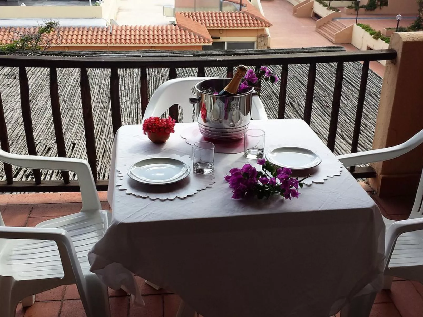 Wohnung in Porto Cervo mit Gemeinschaftspool-Binnen