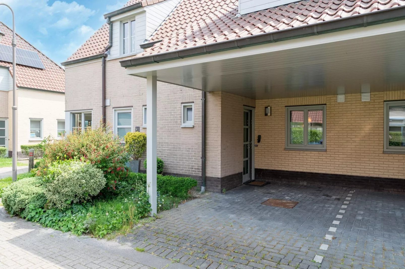 Huis 40-Buitenkant zomer
