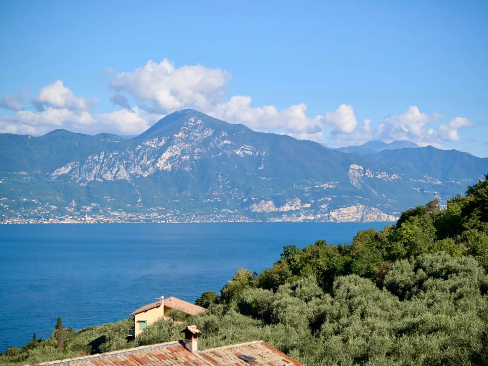 Casa Silvia II-Buiten