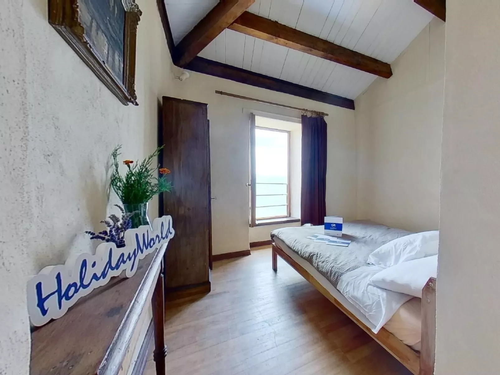 Silent View by Holiday World-Image-tags.info