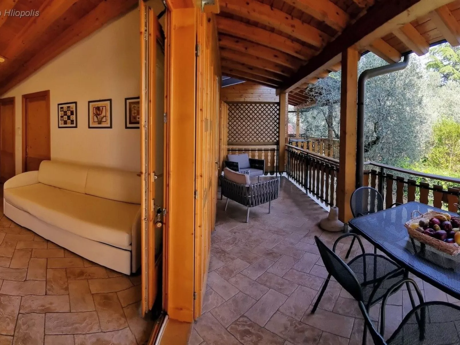 Cottage mit Terrasse-Image-tags.info