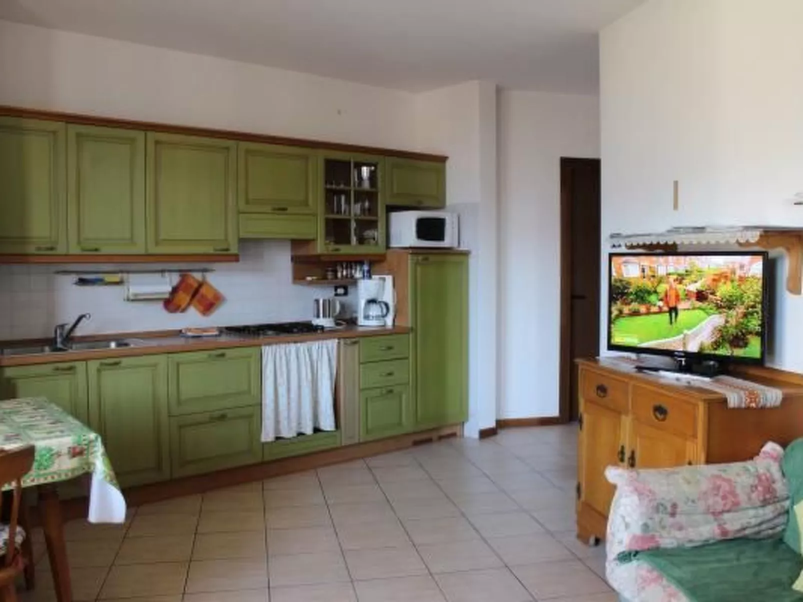 Balkon mit Seeblick, WiFi,, Nähe zum Zentrum-Binnen