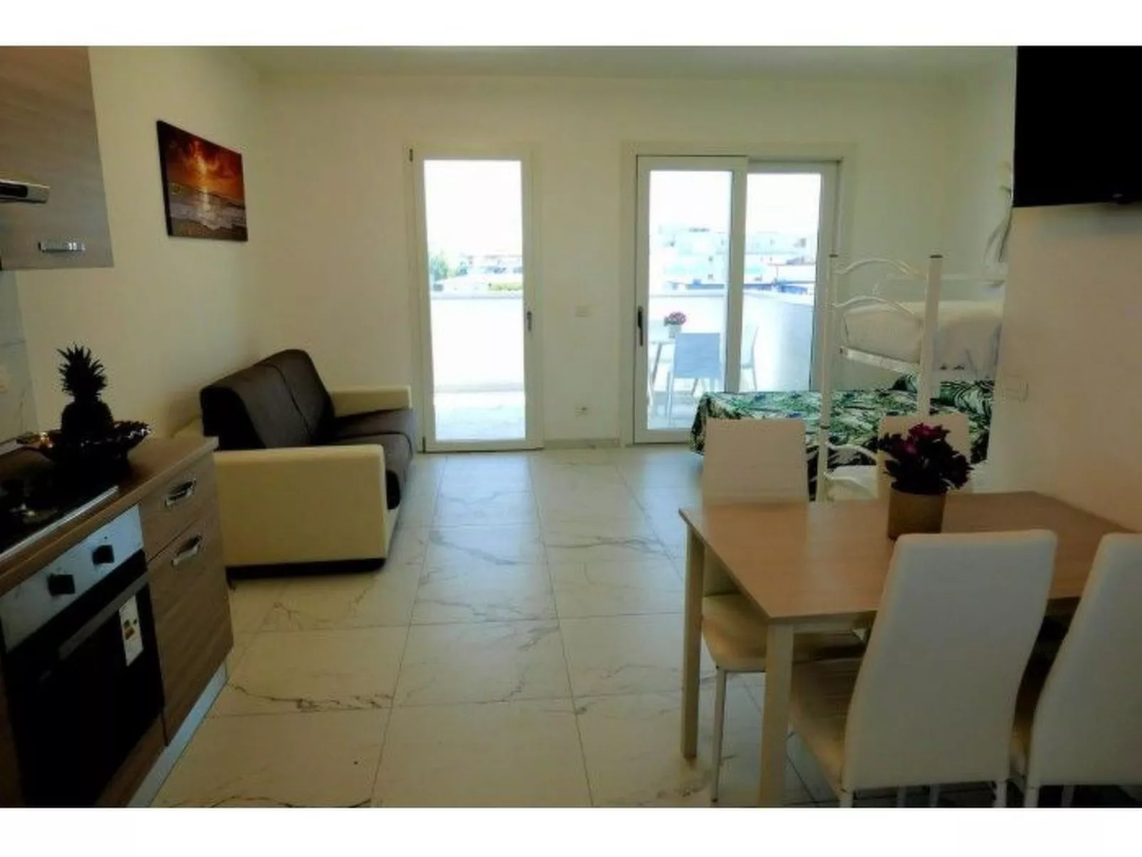 Ein-Zimmer-Wohnung "Saturno 303"-Image-tags.info