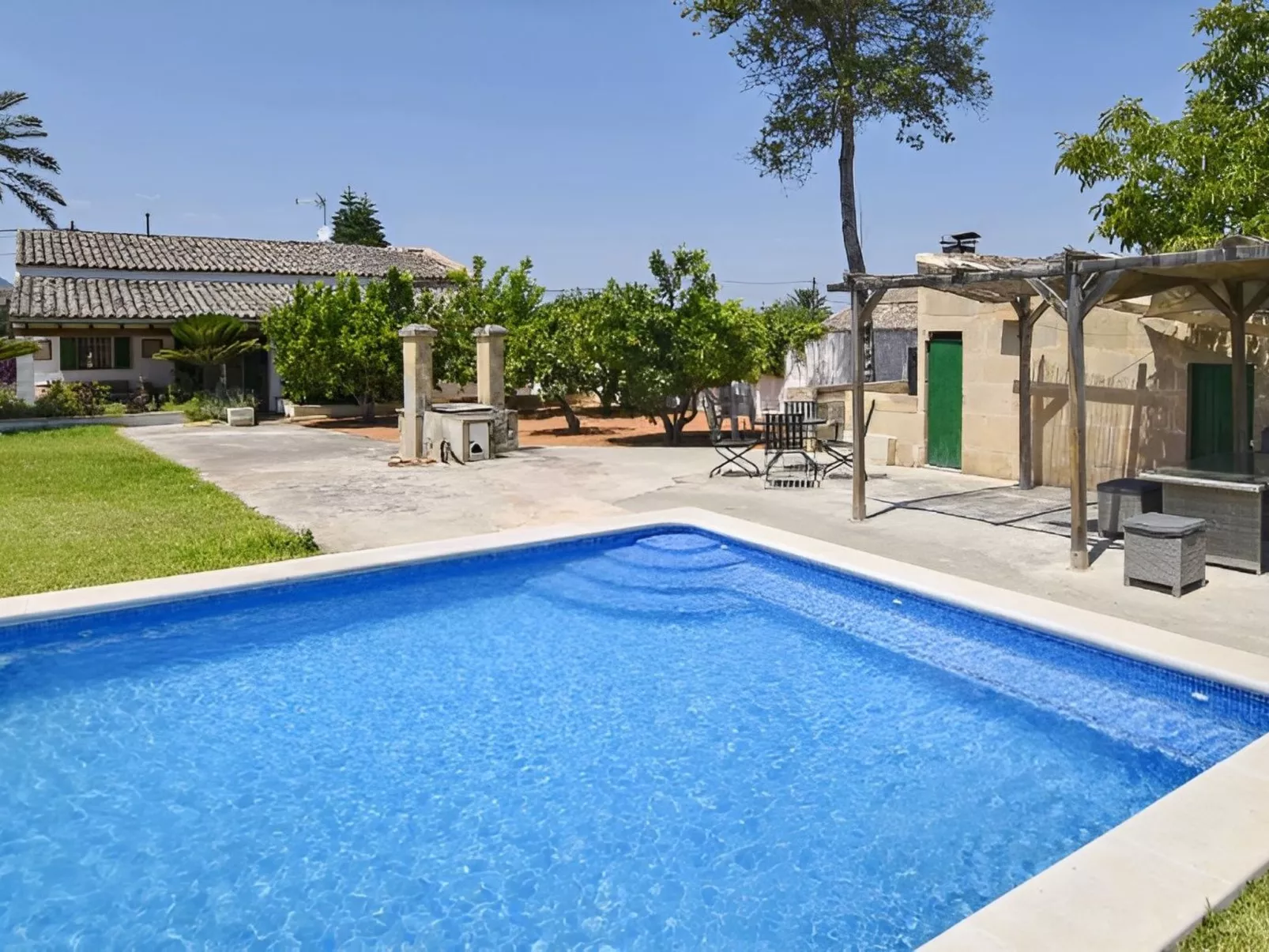 Finca "Valls" mit Garten, Grill und Terrasse-Buiten