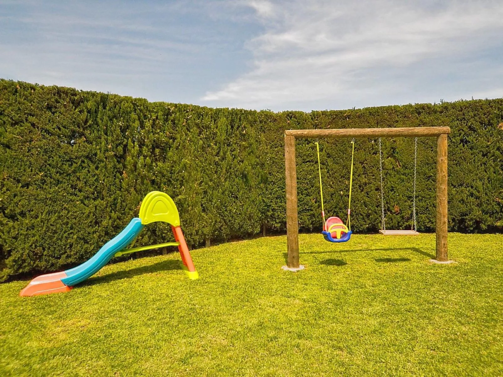 Wunderschönes Ferienhaus in Vilafranca De Bonany mit Privatem Pool-Buiten