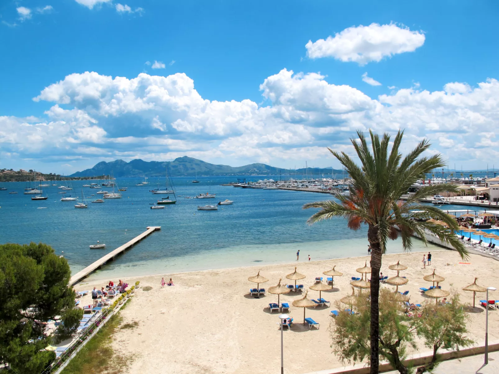 Tolle Ferienvilla Barraca mit privatem Pool-Omgeving