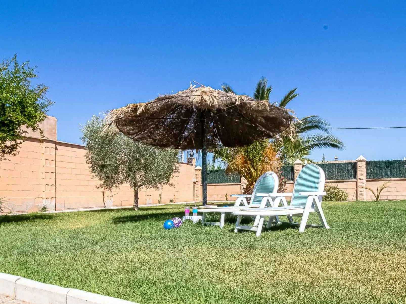 Villa Paquita Landhaus-Image-tags.info