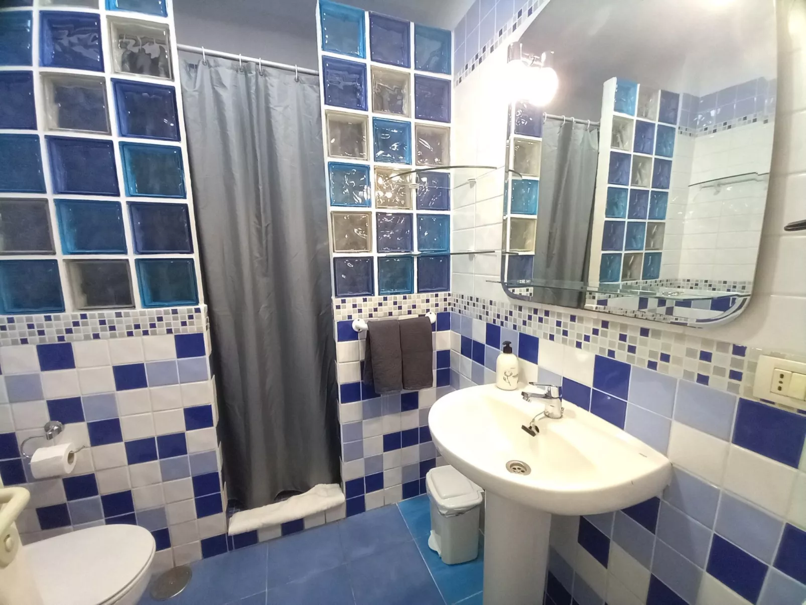 Ferienunterkunft "Marineda Medano".-Binnen