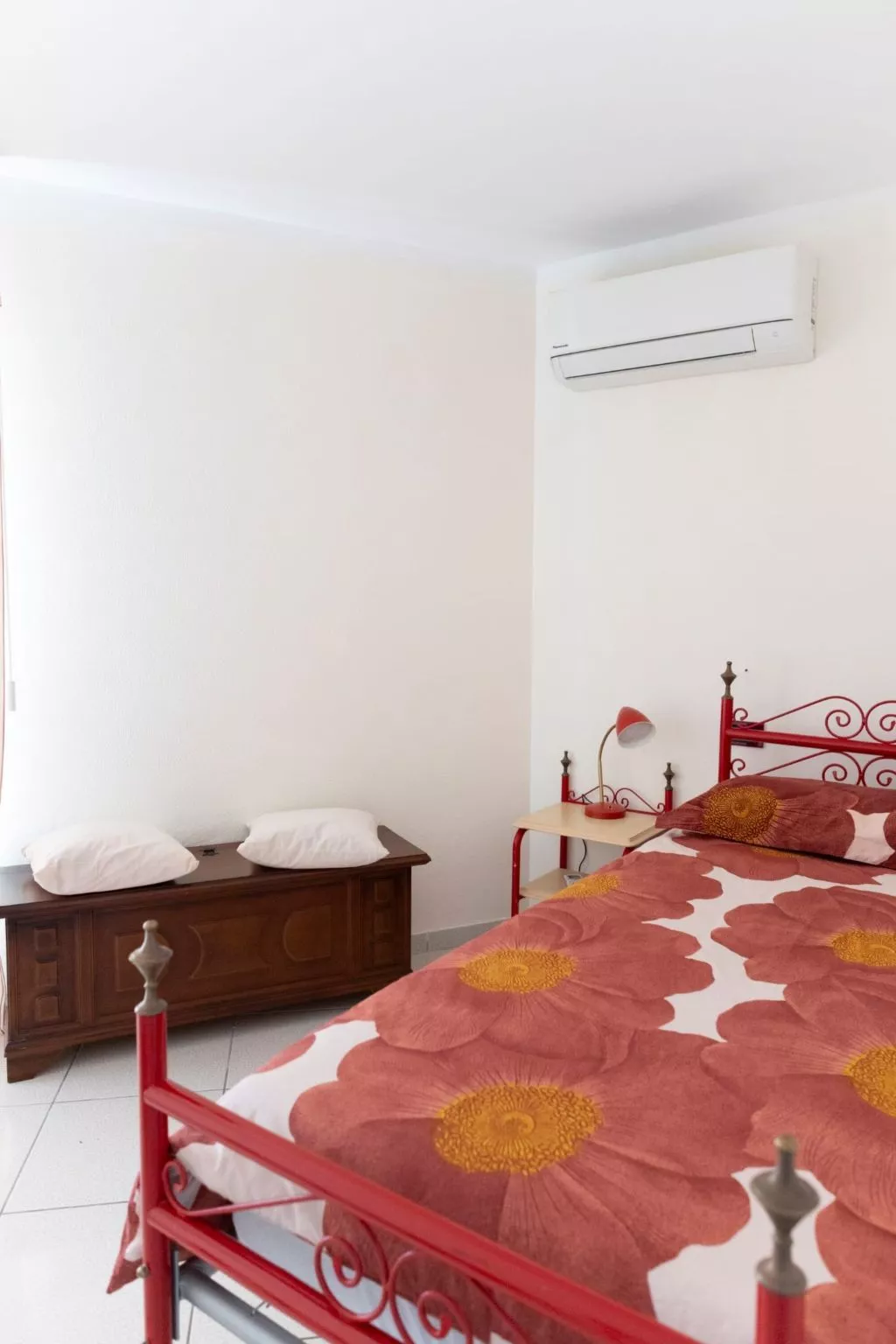 Für 10 Personen in Cefalù, Sizilien (Nordküste von Sizilien)-Binnen