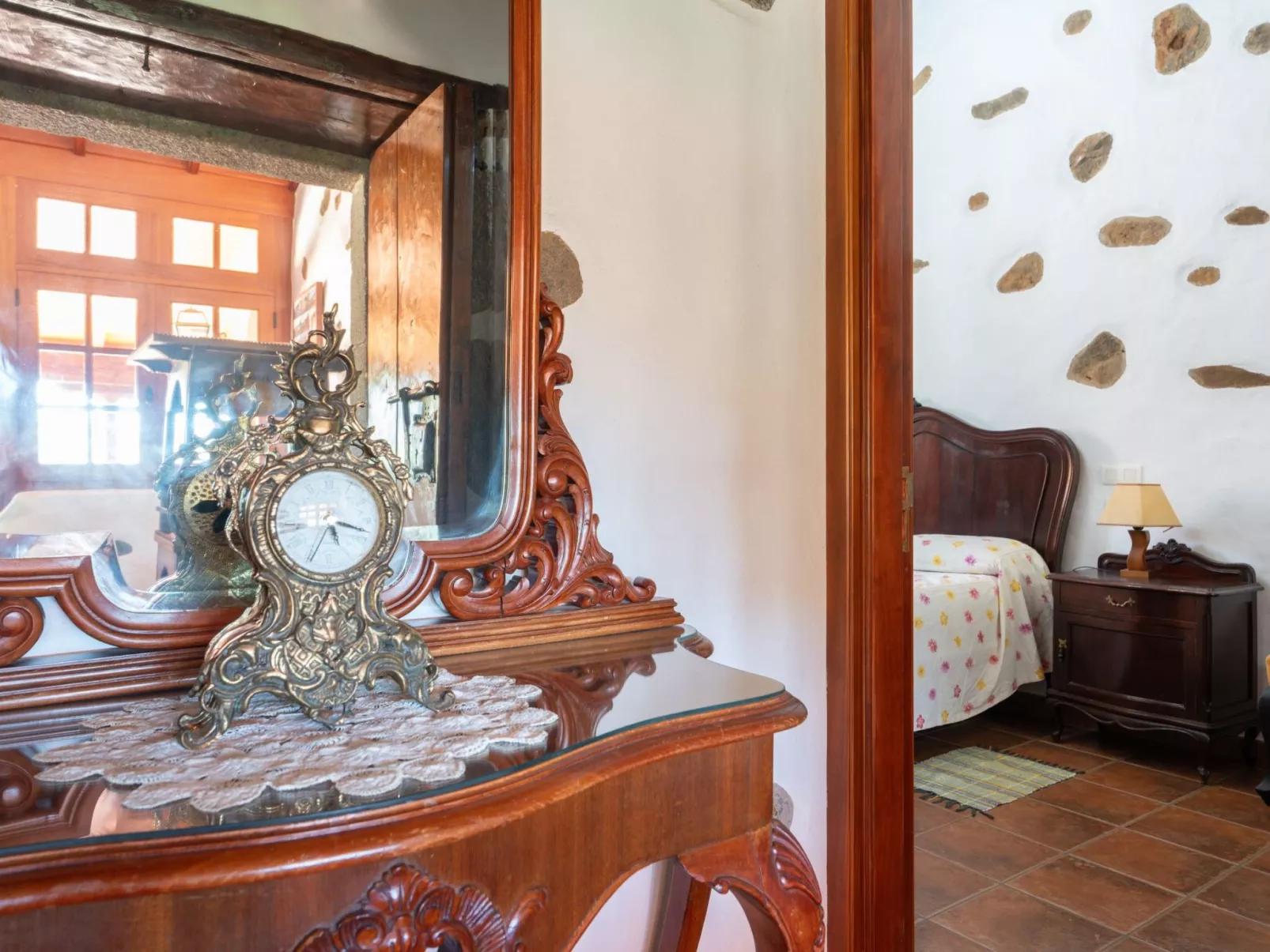 Kanarische Finca mit Pool und herrlicher Aussicht-Binnen