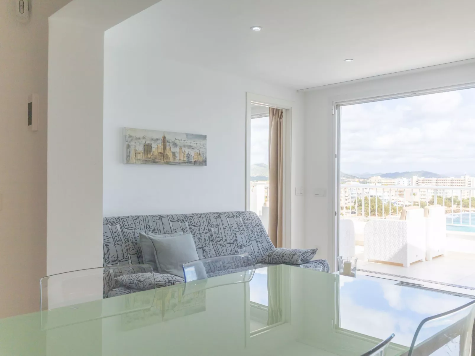 "Luisamar Meerblick".-Binnen