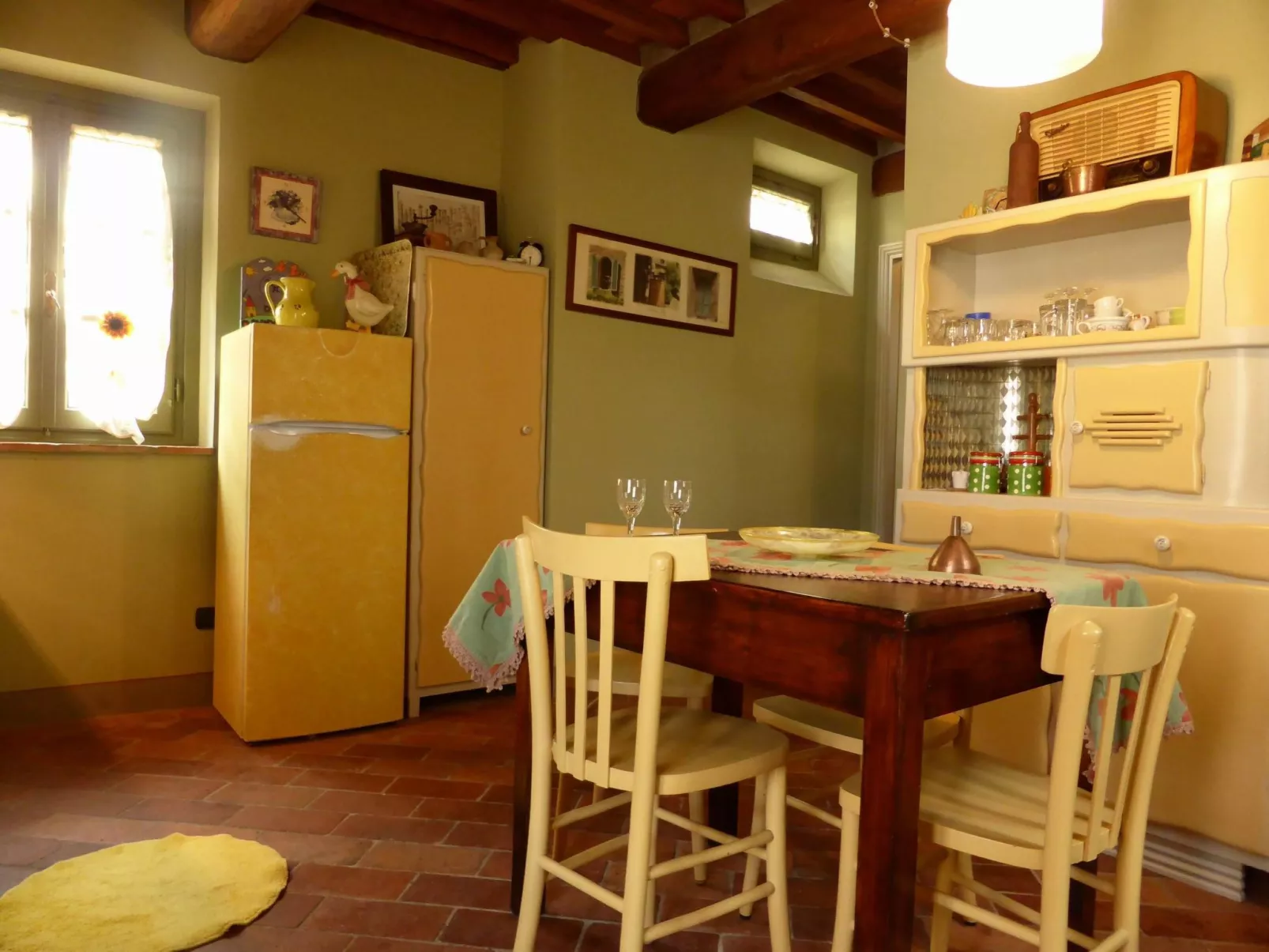 Haus mit Garten, Terrasse, in den Hügeln von Lucca-Image-tags.info