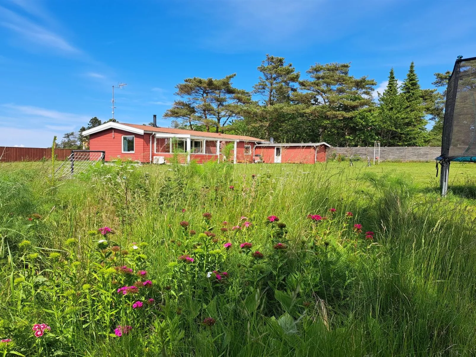 "Torbjörn" - 100m from the sea-Buiten