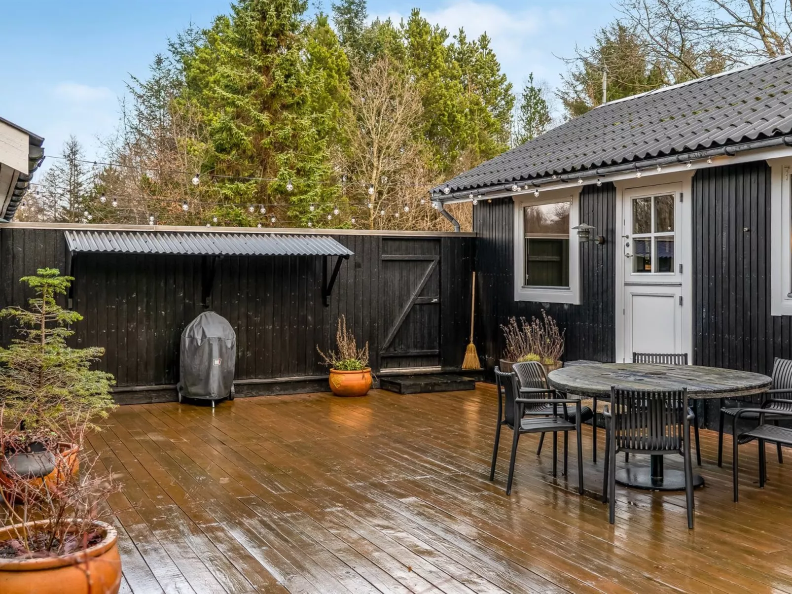 "Dreng" -  from the sea-Buiten