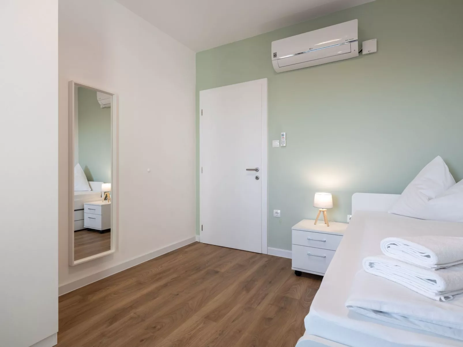 Unknown Accommodation-Binnen