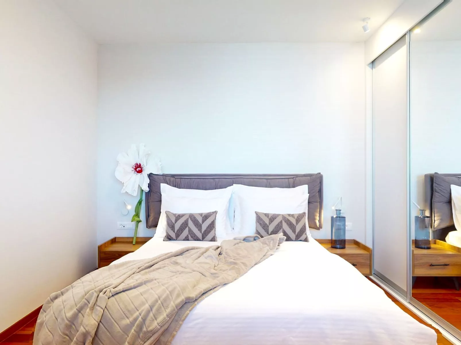 Villa Oleander-Image-tags.info