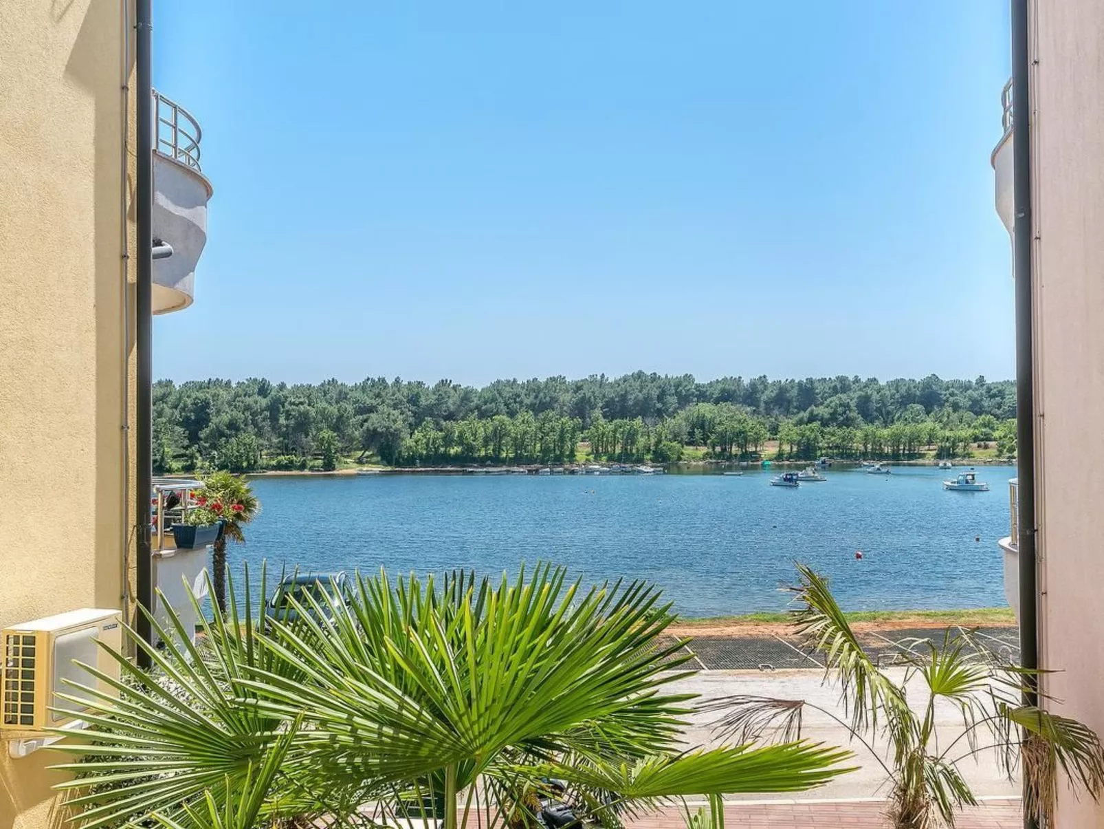 FeWo mit 2 Schlafzimmern und Meerblick - Buiten