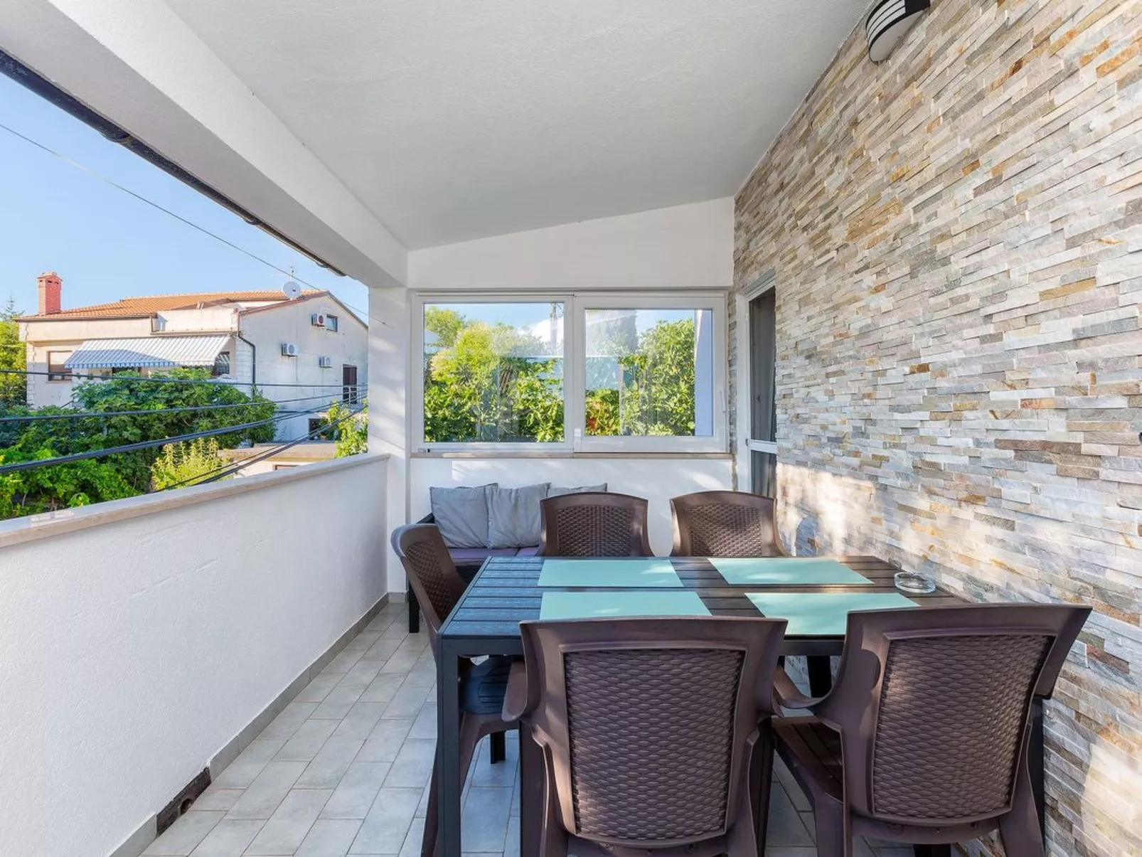 Alojzija - Srednji-Image-tags.info