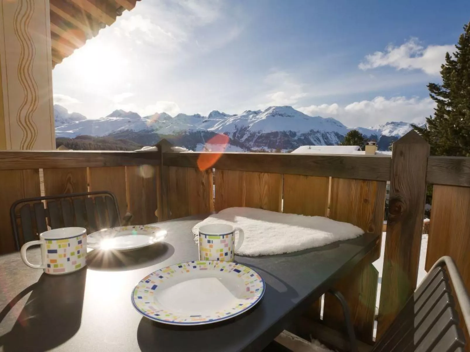 Chesa Alessandra-Buiten