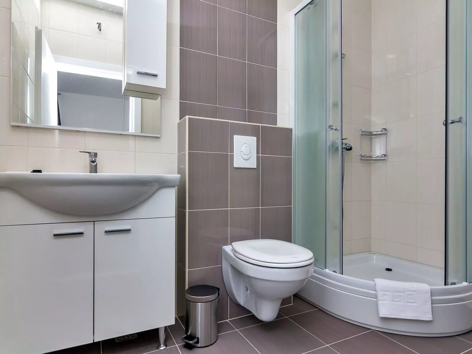 "Villa Maslina" mit Privatparkplatz-Binnen