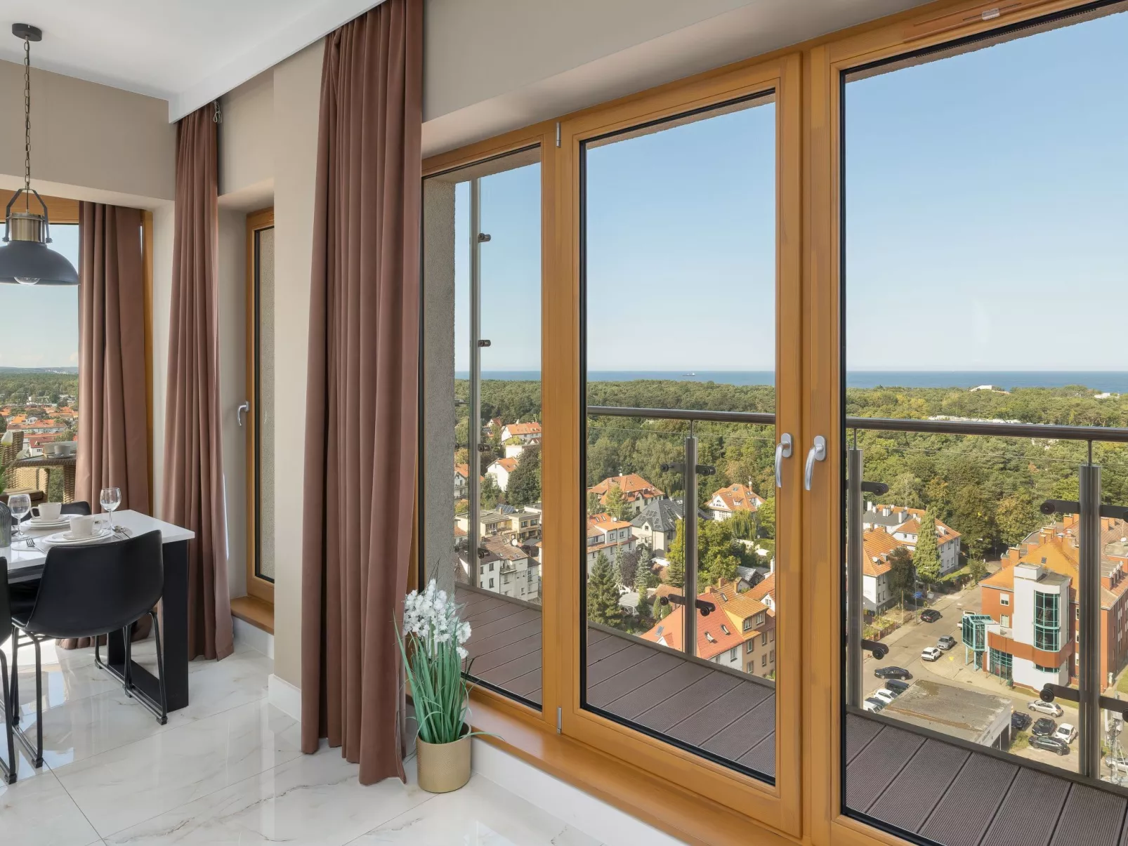 "Platan Tower 114"-Image-tags.info