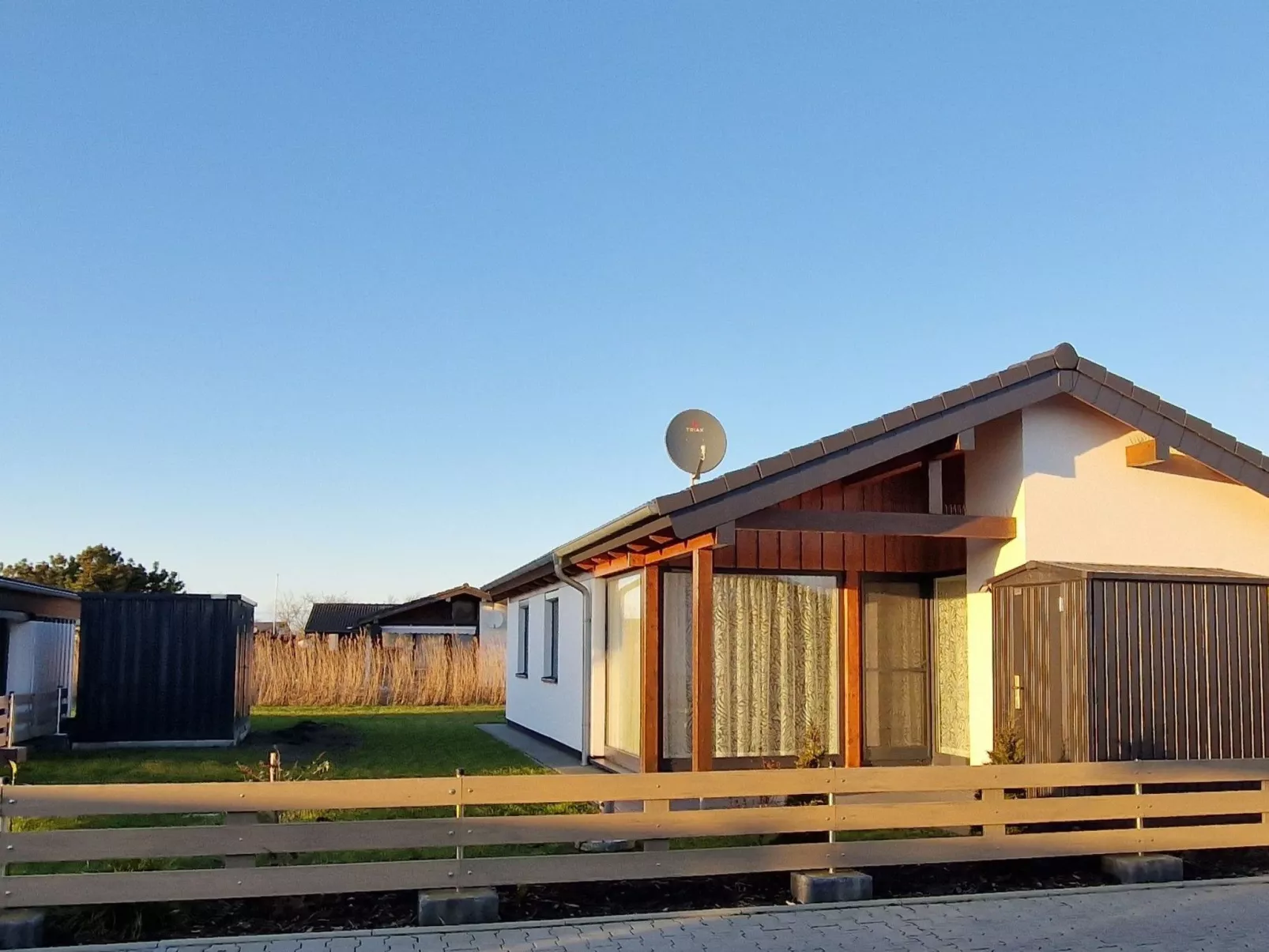 G8 freistehendes Ferienhaus mit Gartenhaus - Image-tags.info