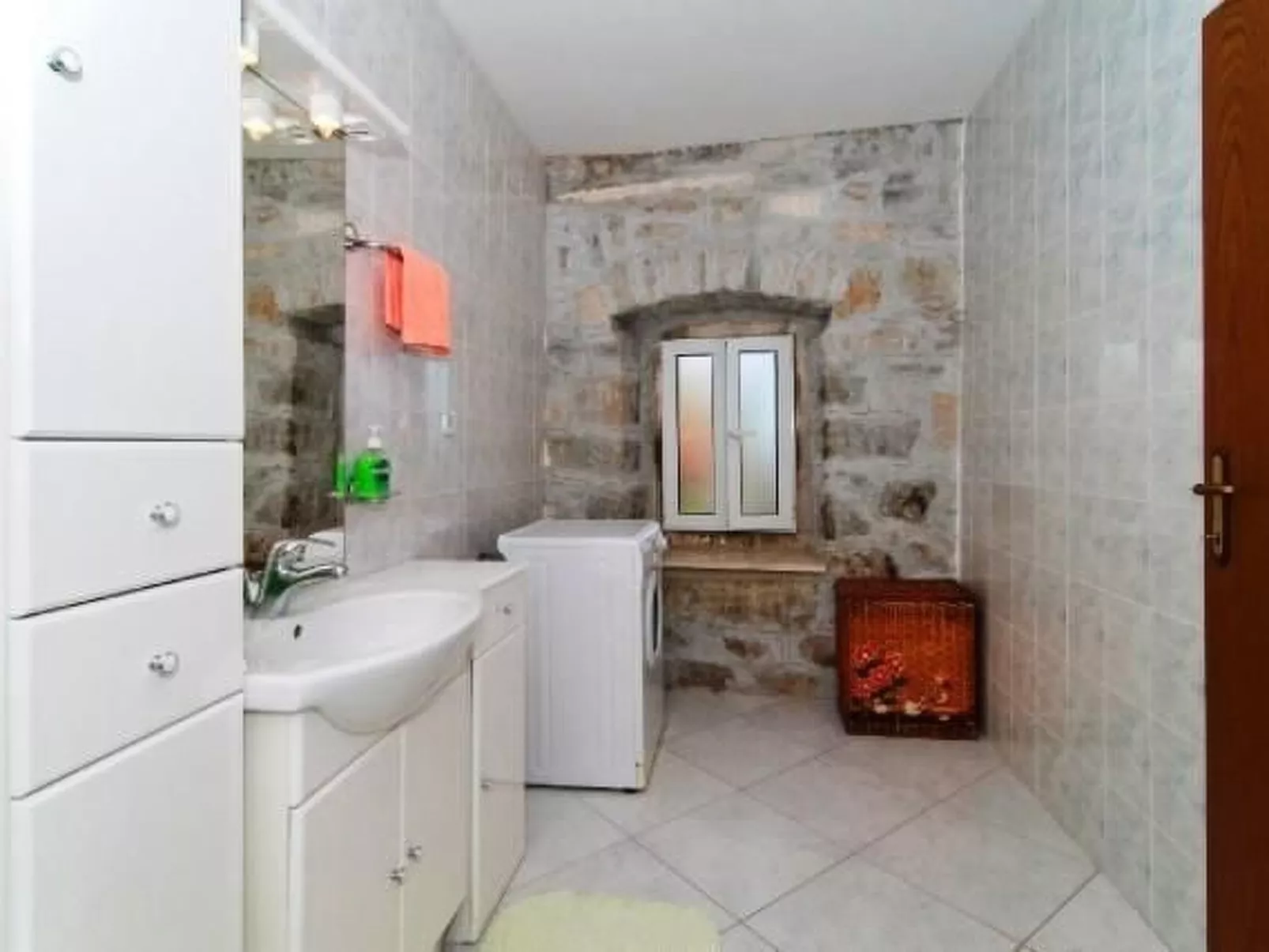 Mit Whirlpool-Binnen