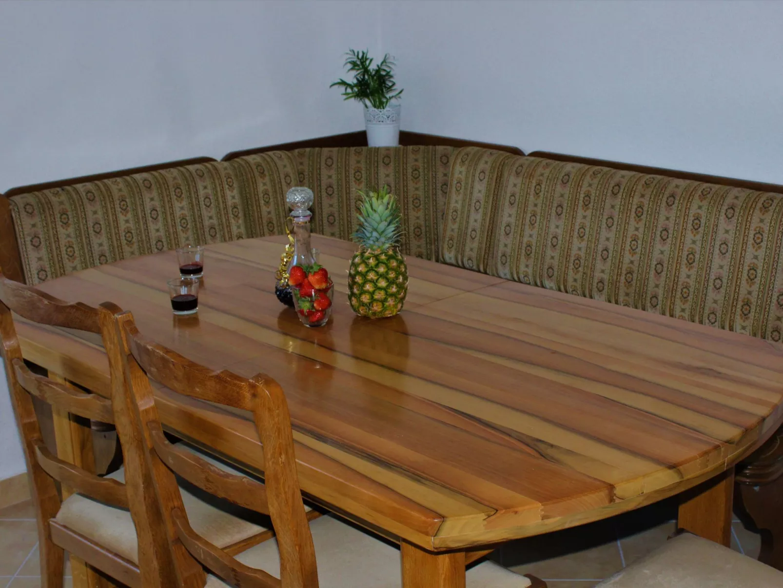 Mit privatem Pool-Binnen