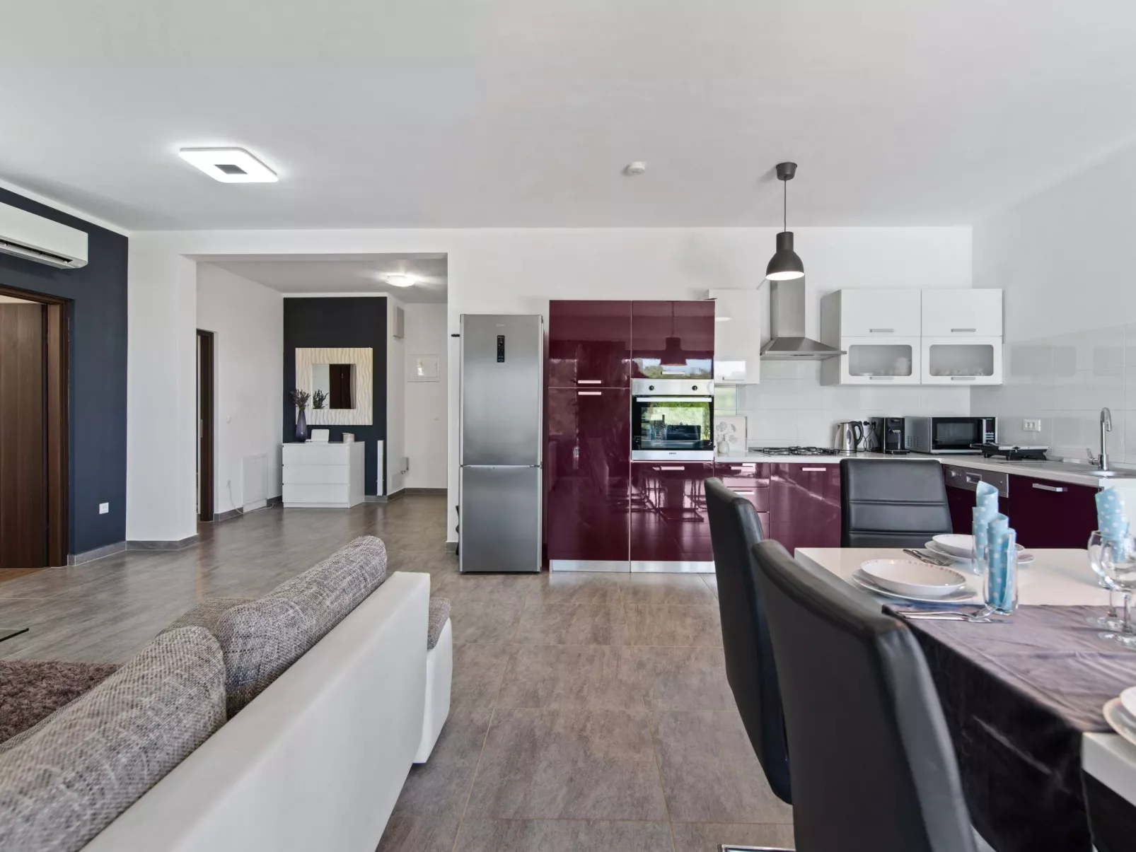 Wunderschönes Ferienhaus in Bužinija mit Pool-Binnen