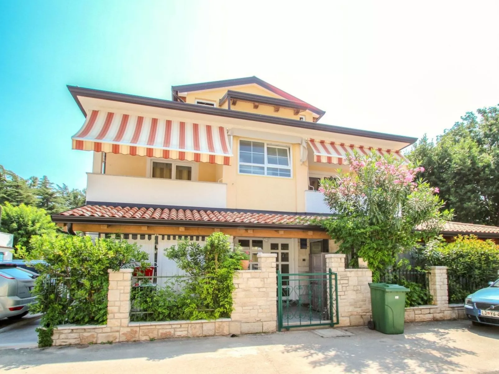 Wohnung direkt am Strand-Image-tags.info