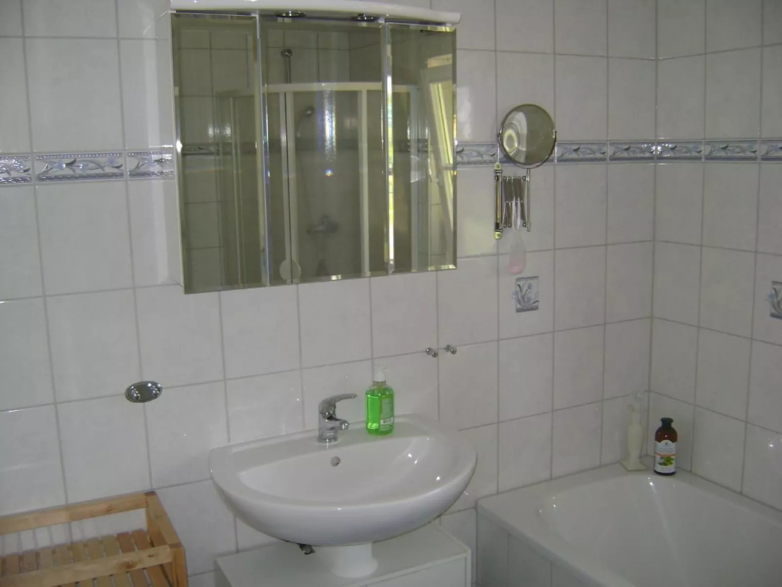 Mit Blick auf die Berge-Image-tags.info