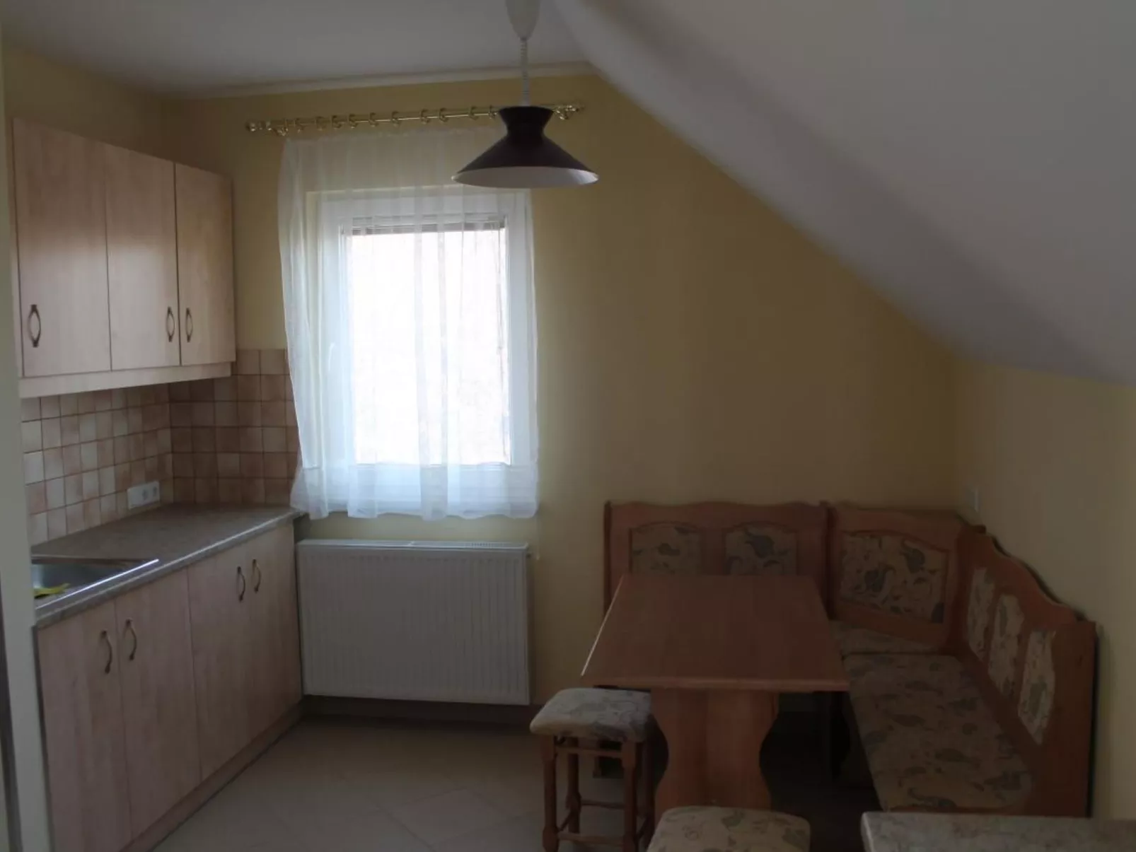 Komfortables Ferienhaus Ewa in Meszna Opacka-Binnen