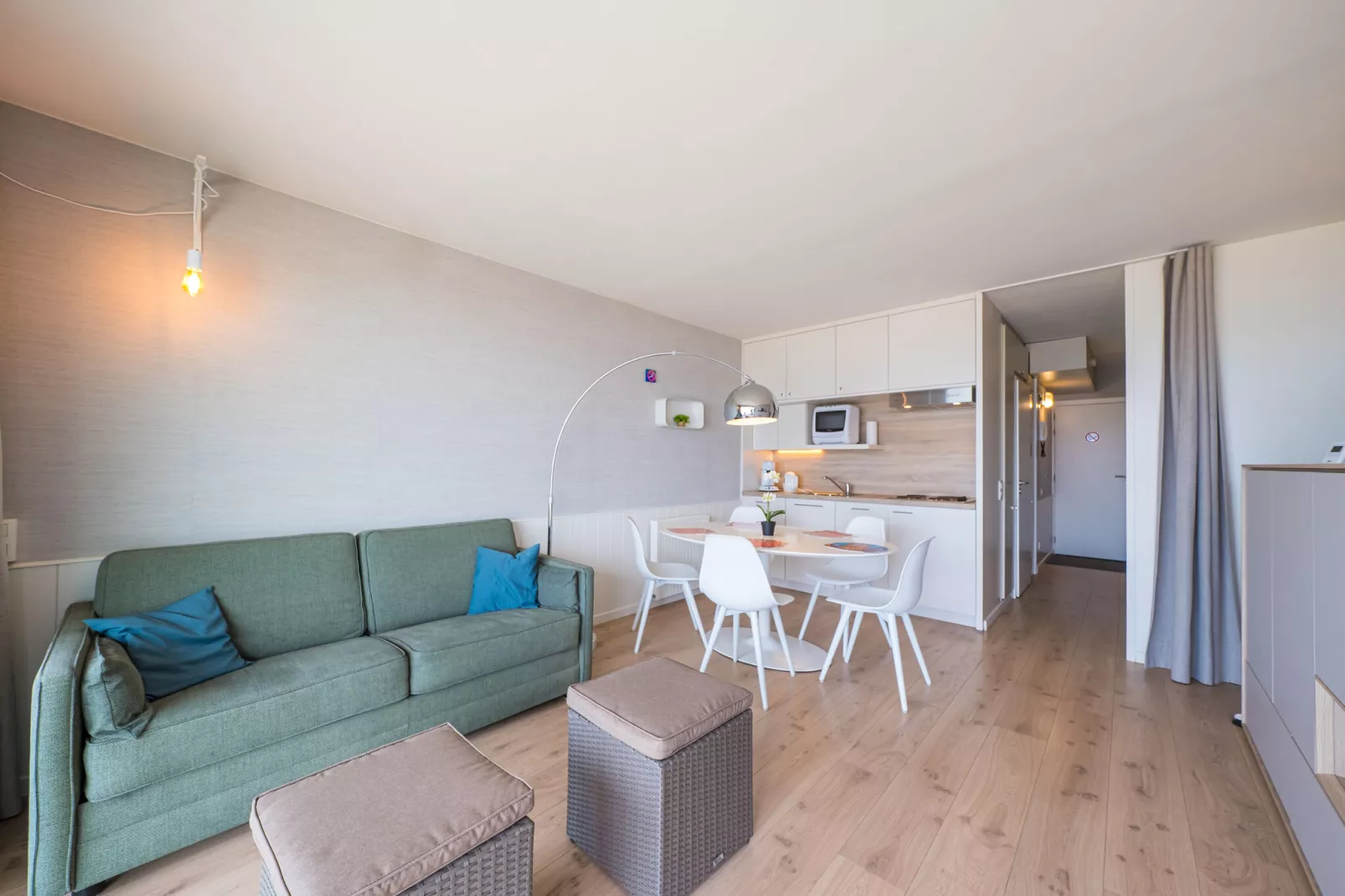 Darwin II 0605-Woonkamer