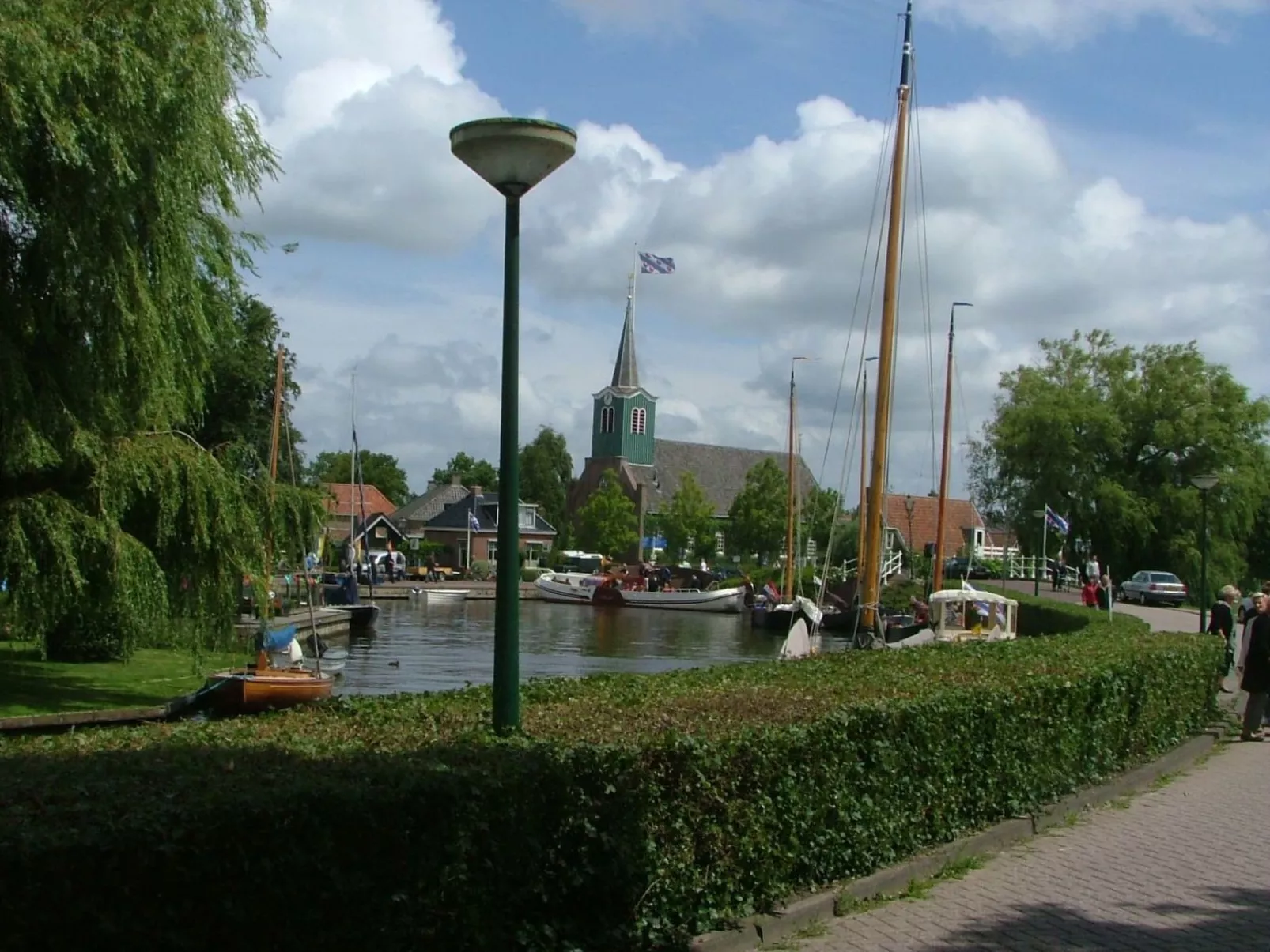Boot "De Frijheit" mit Blick auf das Wasser-Buiten