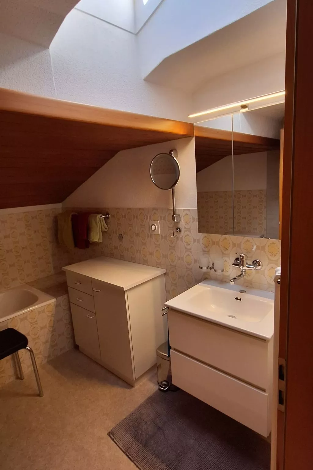 Sonnige 2.5-Zimmer Wohnung an ruhiger Lage-Binnen