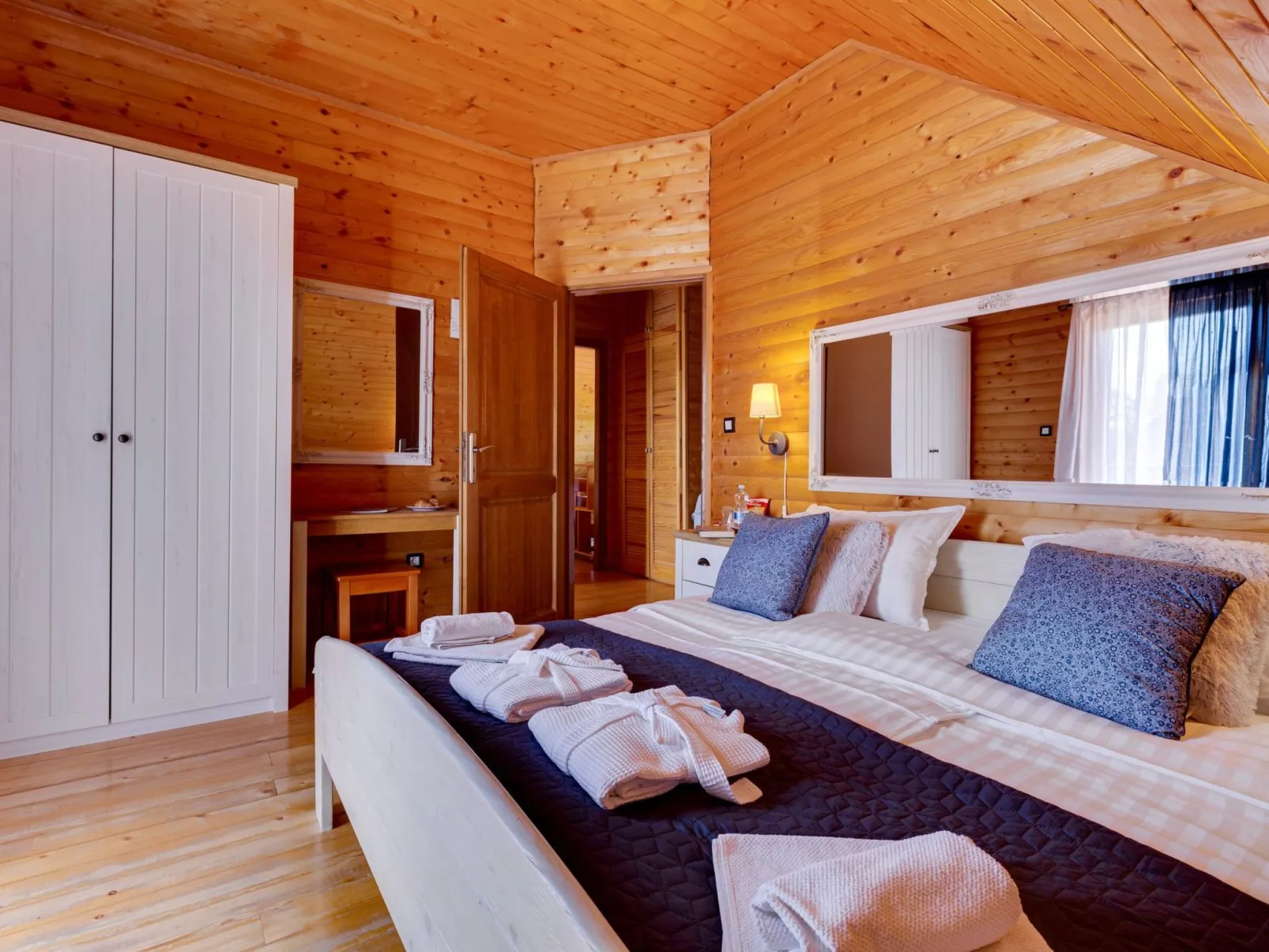 Mala vila Rebeka -großer SwimmingPool-Binnen