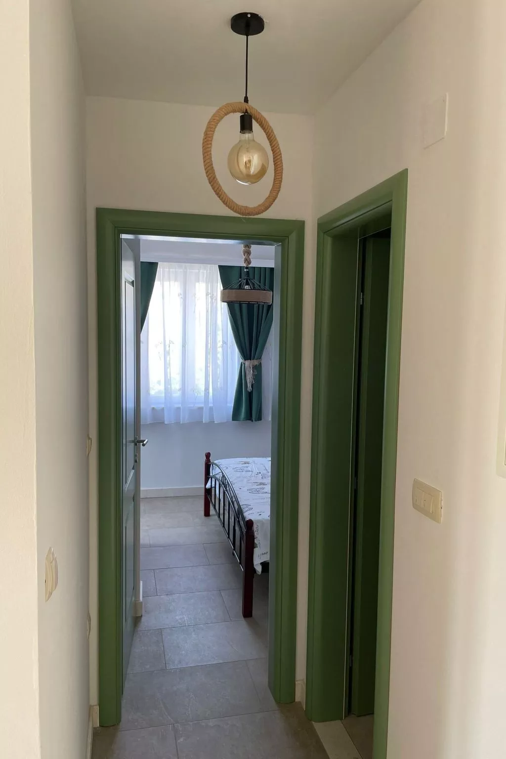 "Sweet Smile Postira"-Binnen