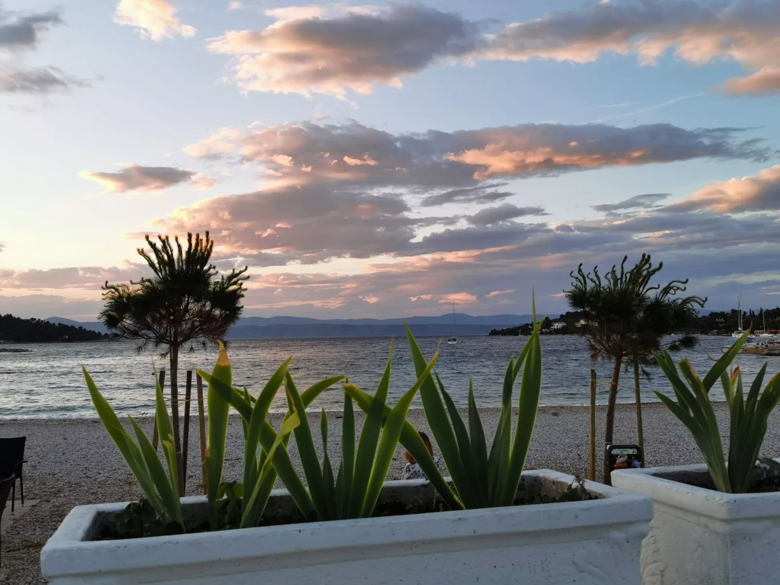 Apartment Bella mit Balkon und Terrasse in Necujam-Image-tags.info