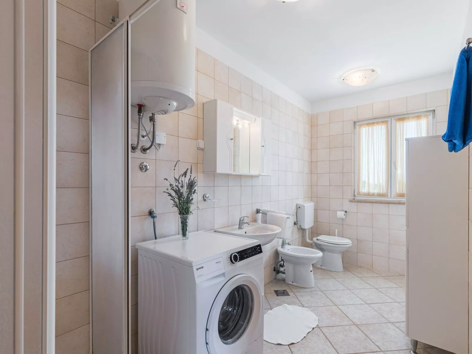 Strandnahe Ferienwohnung mit großem Garten-Binnen