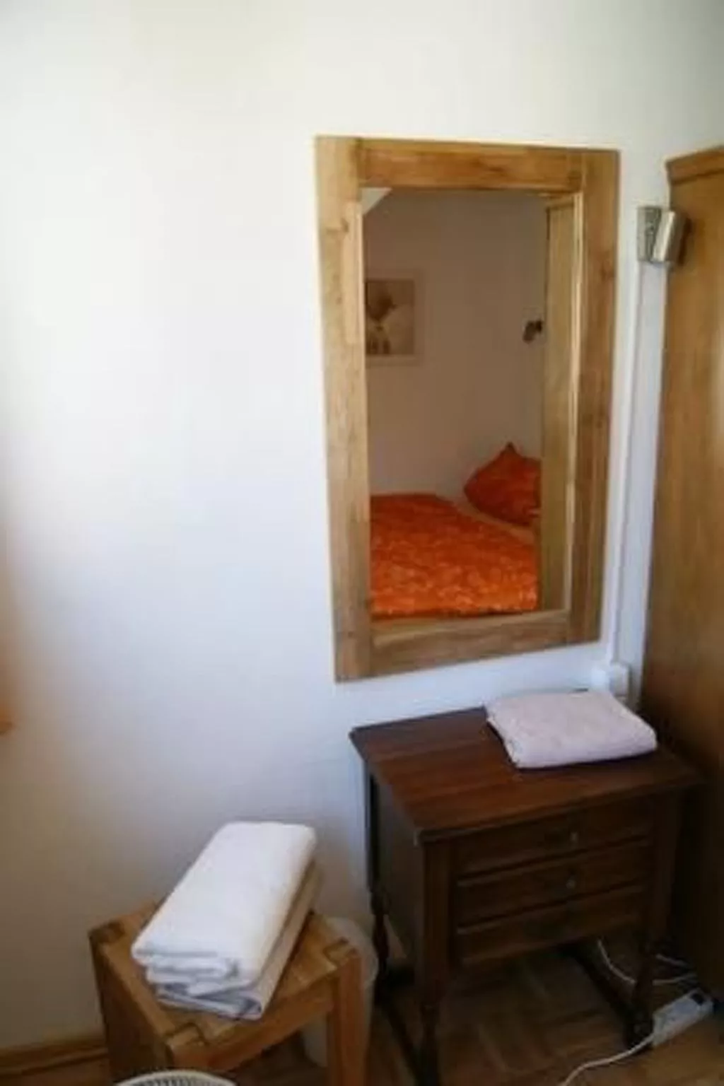 Kleine Dachwohnung-Binnen