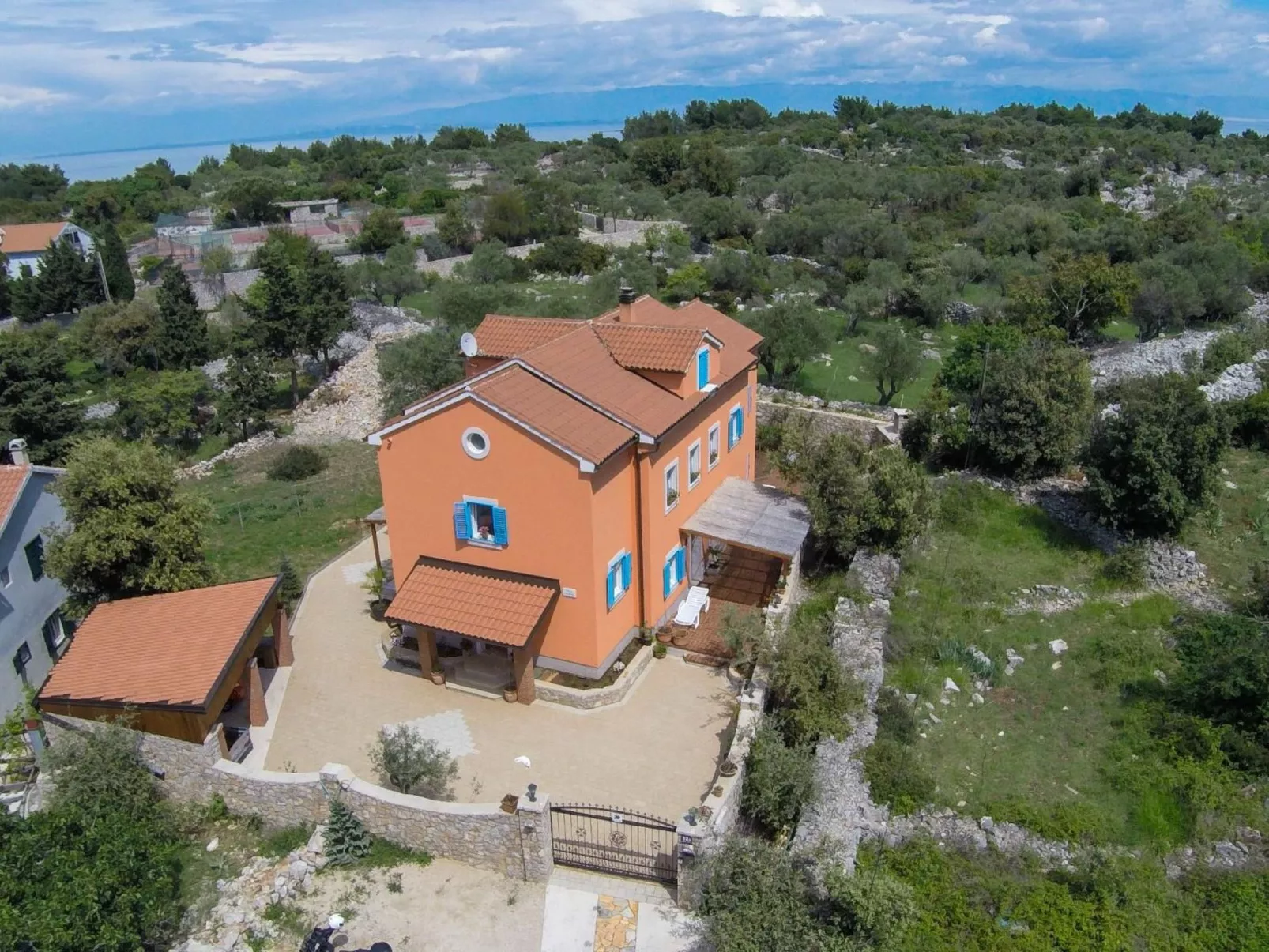 Appartement Casper mit Terrasse, Garten und Grill-Buiten