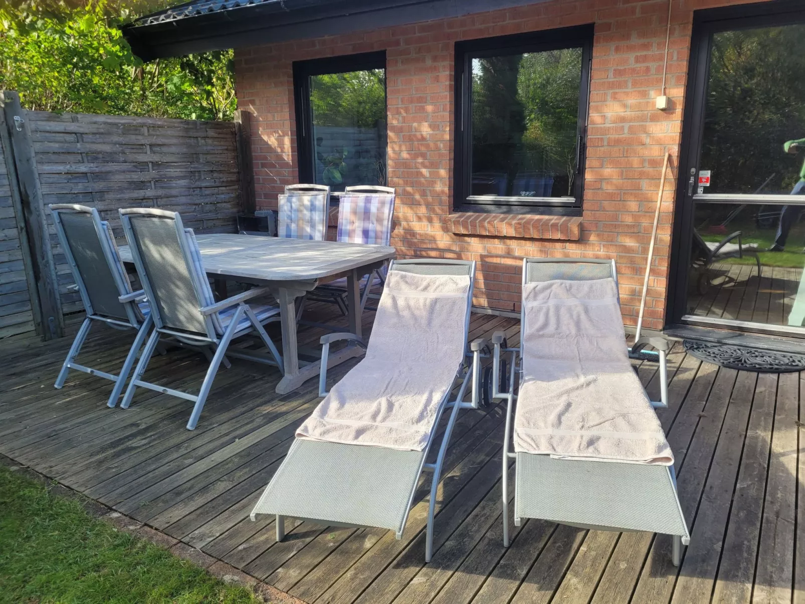 Mit Garten, Grill und Terrasse-Image-tags.info