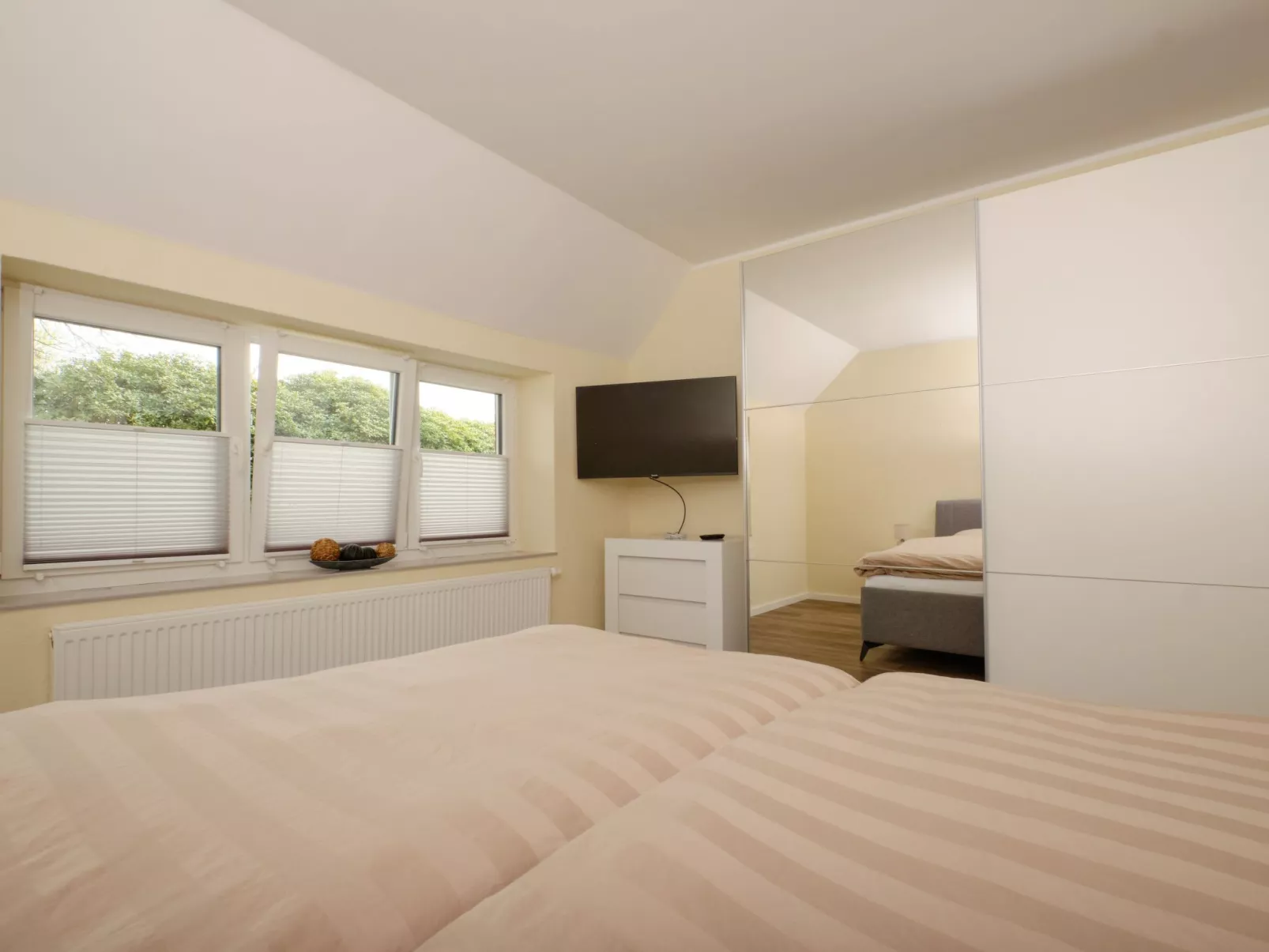 Appartement mit Garten, Grill und Terrasse-Binnen