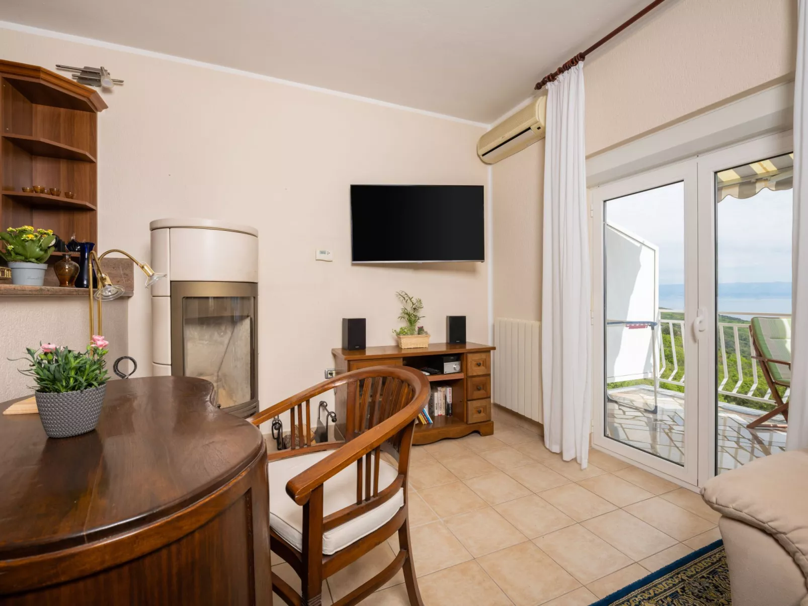 Sara-Image-tags.info