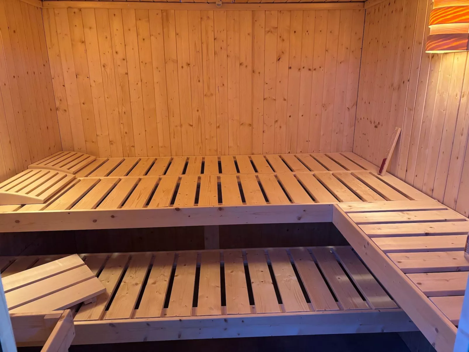 Spring Inn Studio-Image-tags.info