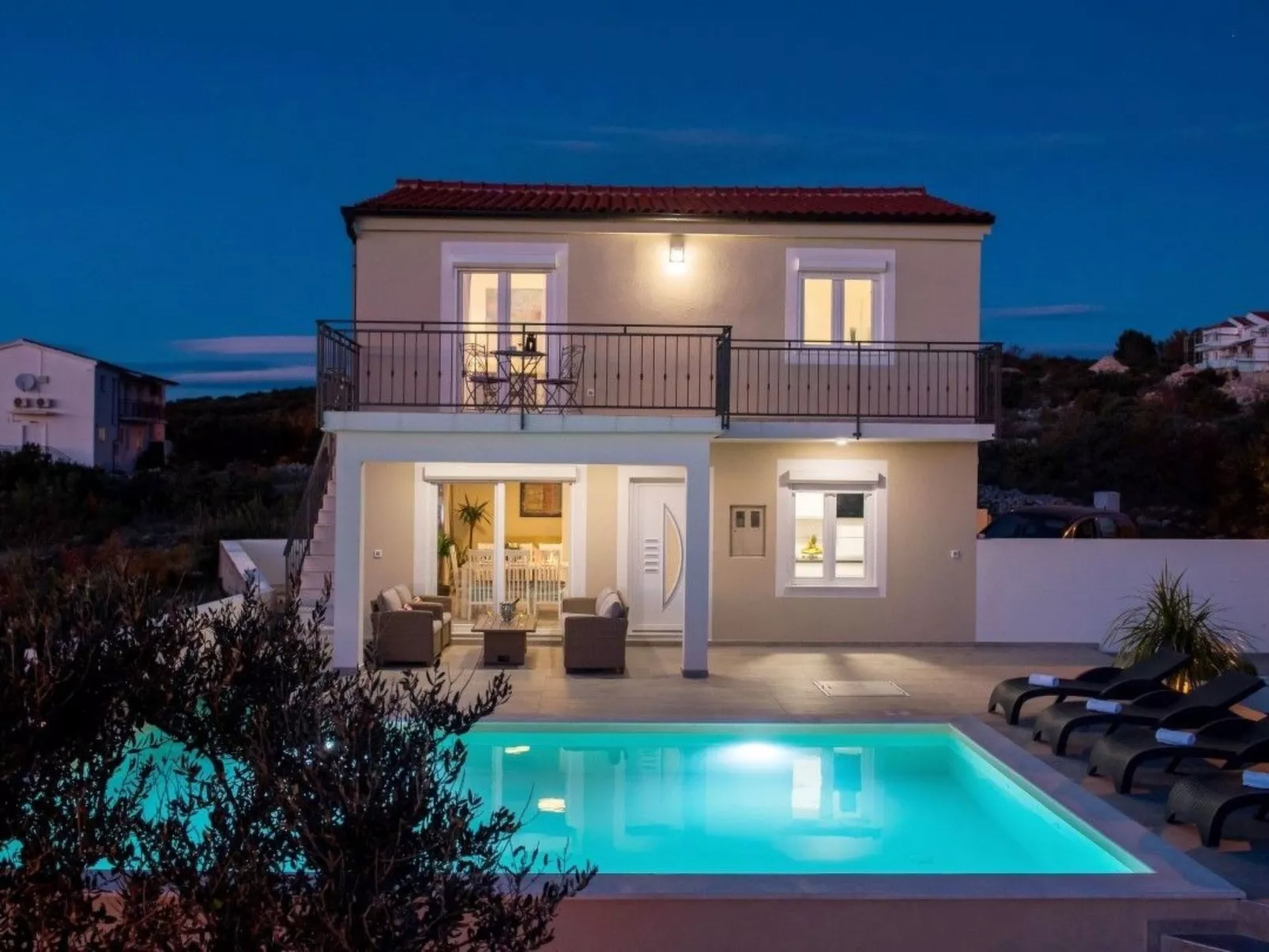 In Primošten mit privatem Pool-Binnen